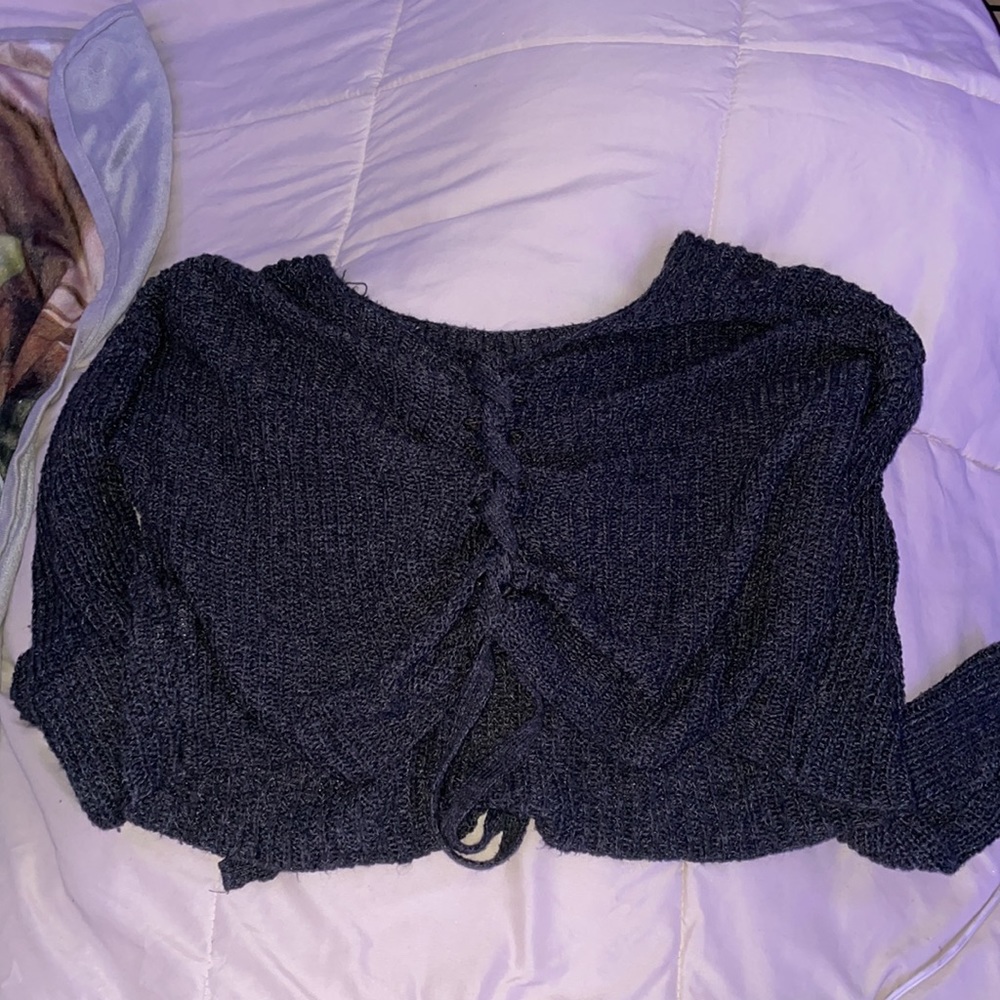Cropped sweater - Picture 2 of 2